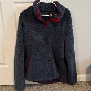 Moosejaw Sherpa- like new!